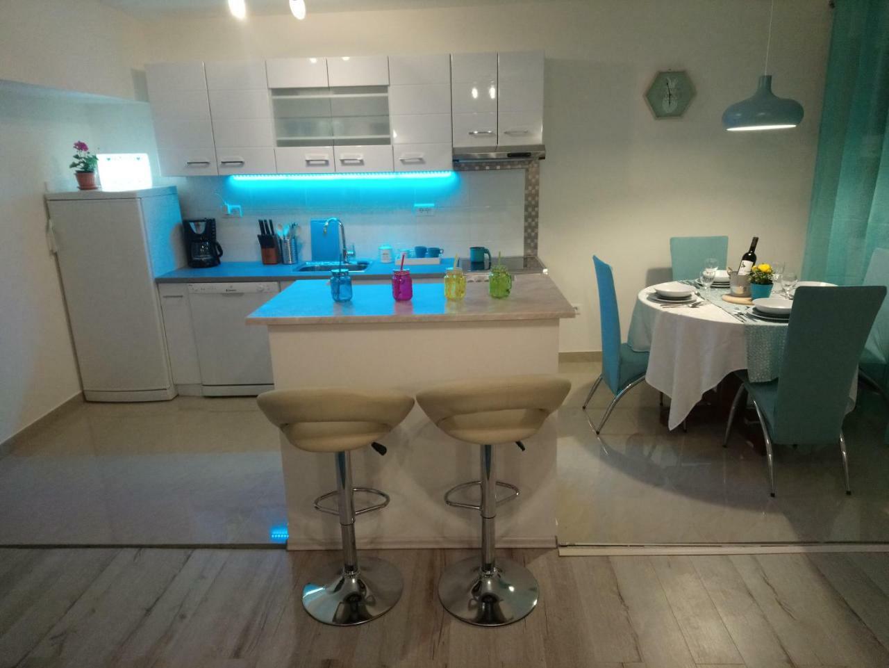 Aquamarine Apartment สปลิท ภายนอก รูปภาพ